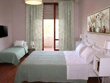 Michela's House דירה *